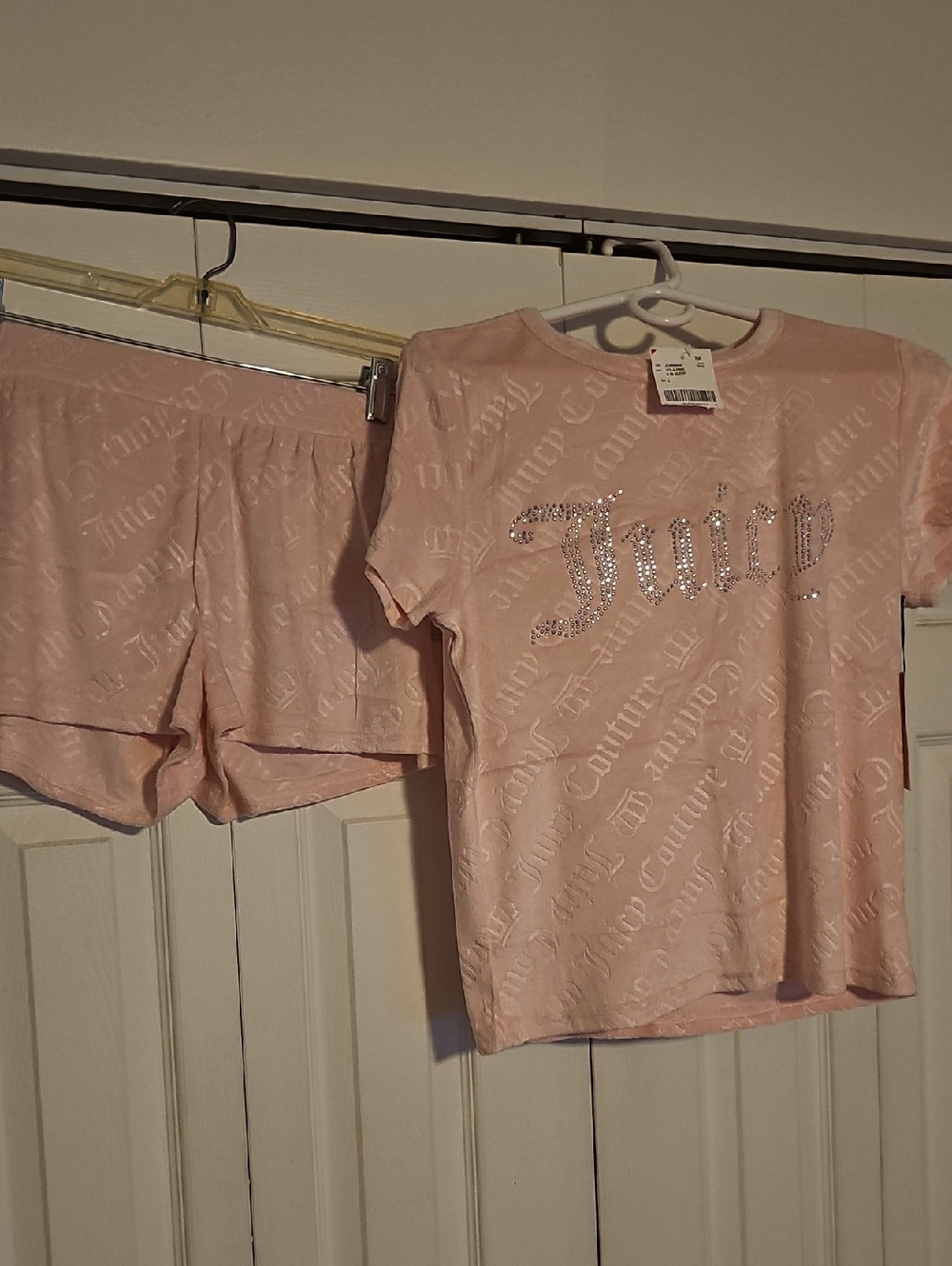 Juicy Couture Light Pink Crystal Logo Tee & Shorts Set Size L